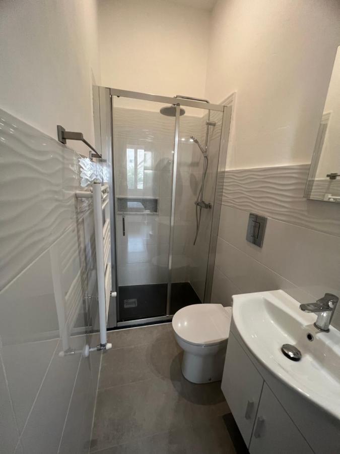 Sant Antonino First Floor Relais Affittacamere *